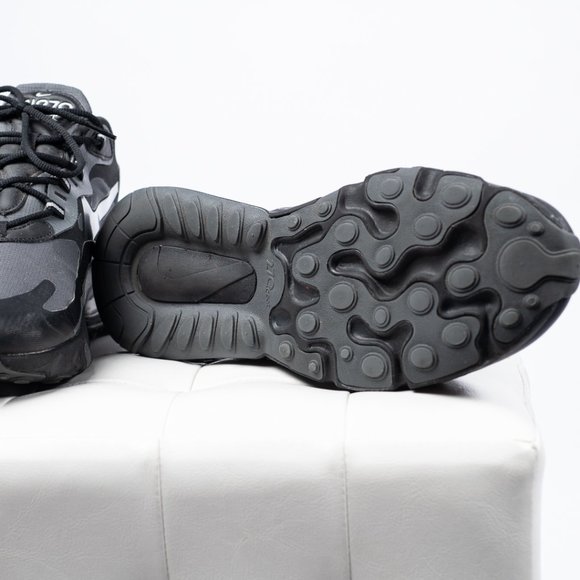 Nike Air Max 270 React - Picture 6 of 12